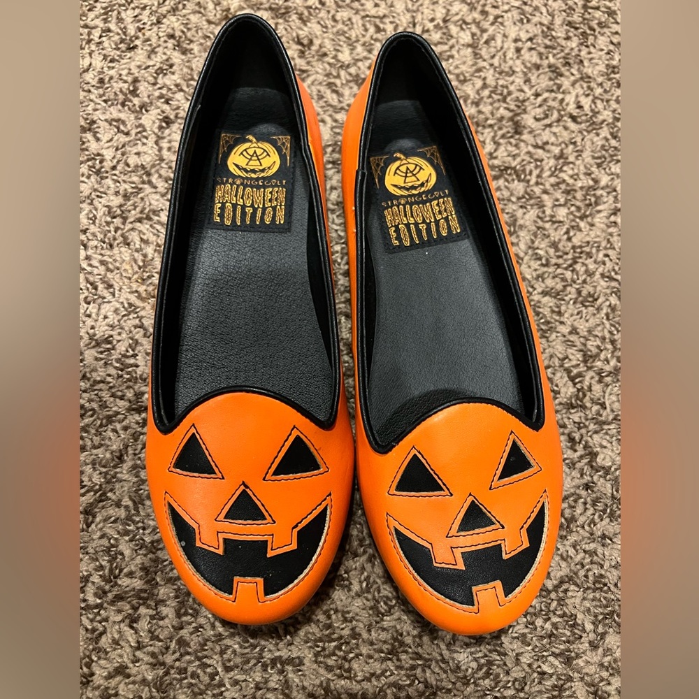 Strangecvlt jack orange matte flats
